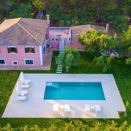 Doliva Estate Vilă Laganas