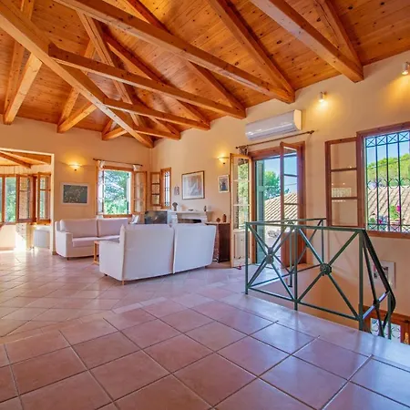 Doliva Estate Willa Laganas