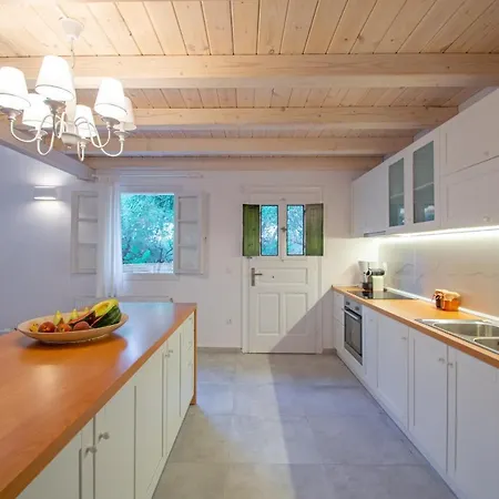 Willa Doliva Estate *