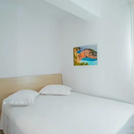 Doliva Estate * Laganas