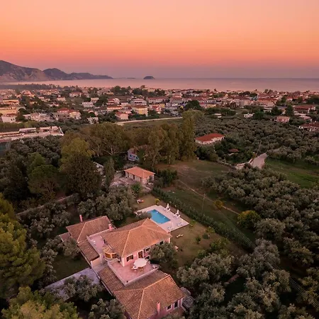 Doliva Estate Villa