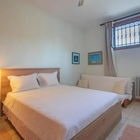 Doliva Estate ラガナス