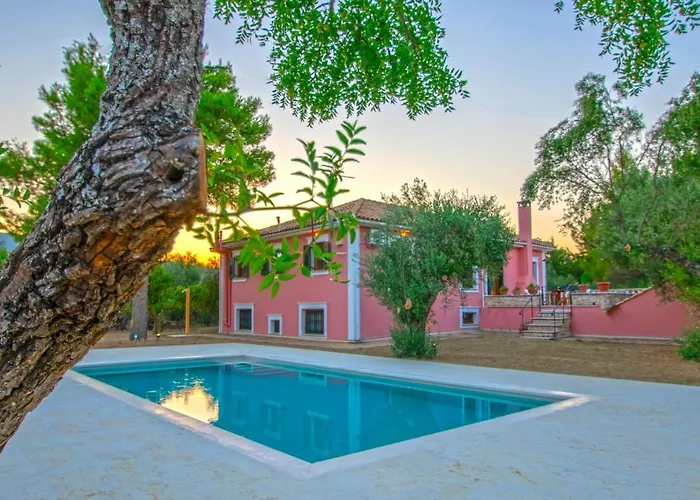 Doliva Estate لاغاناس