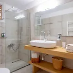 Doliva Estate Vilă