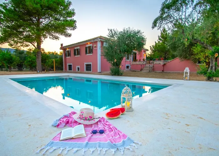 Doliva Estate Villa